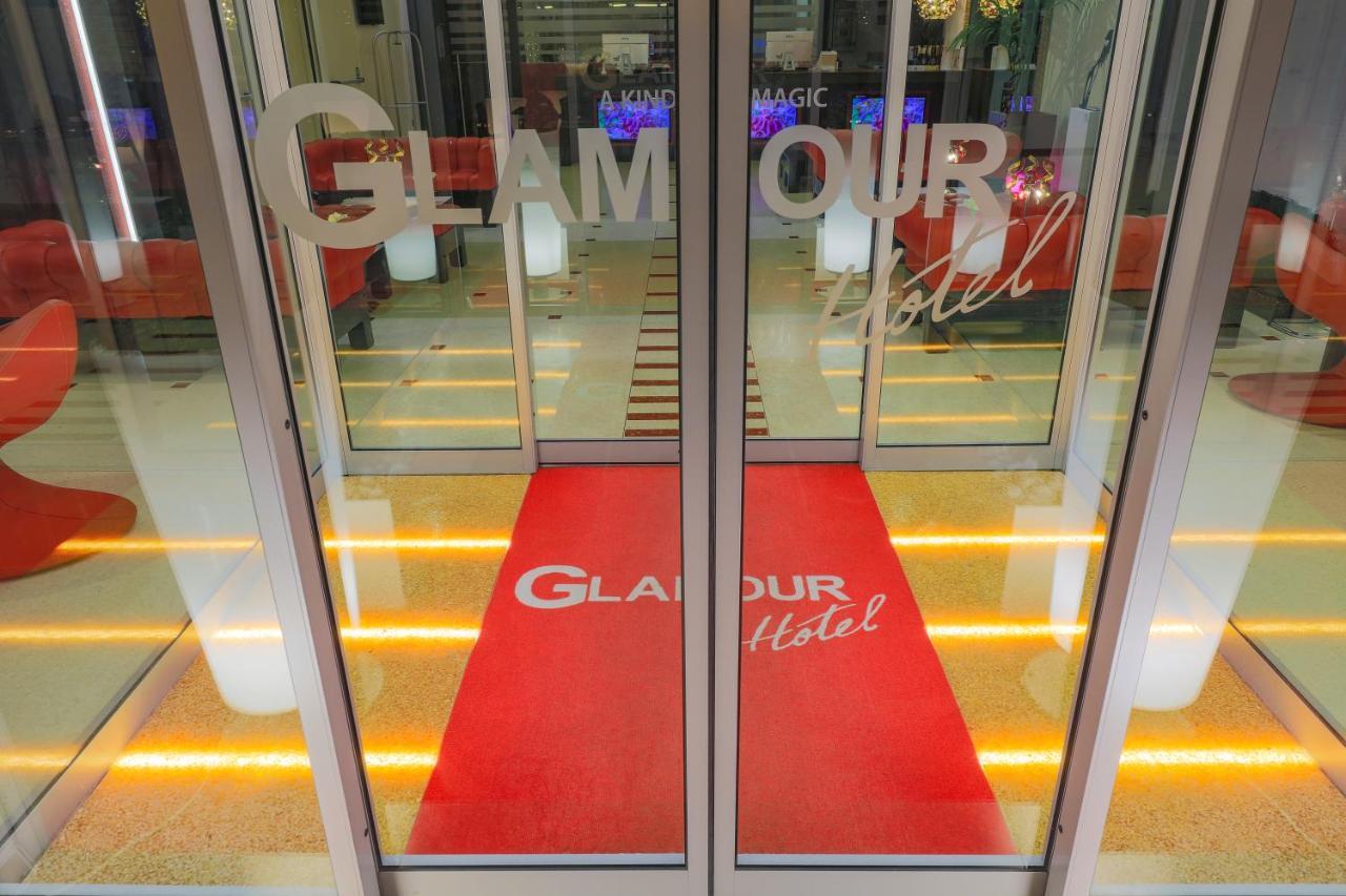 Hotel Glamour Басано дел Грапа Екстериор снимка